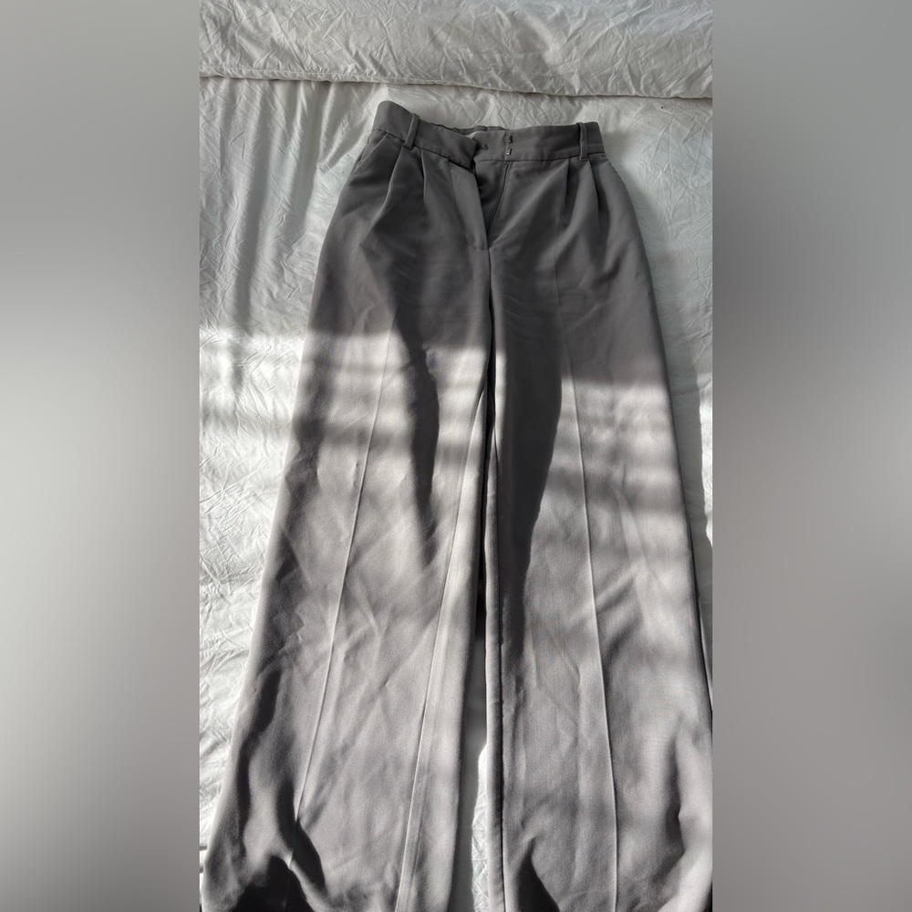Abercrombie & Fitch Gray Wide Leg Tailored Pants (Curve Love 25)